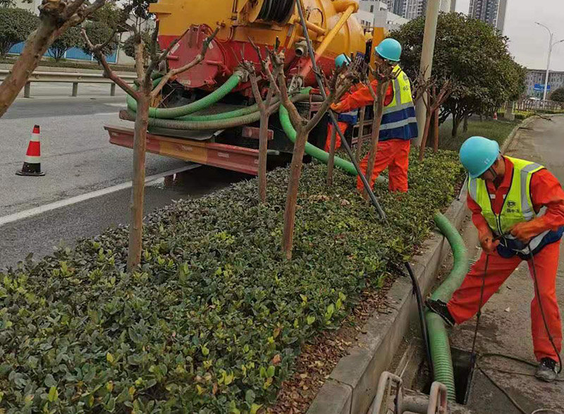 九寨沟市政管道清淤